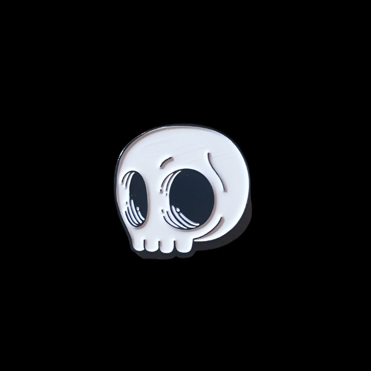 skull : pins + buttons by feral